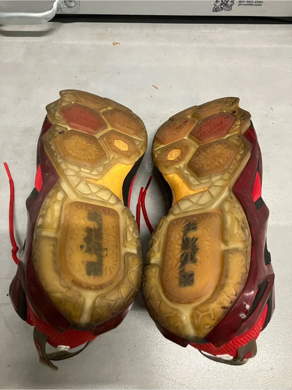 Nike RARE LeBron XII 12 ignite elite team sneakers